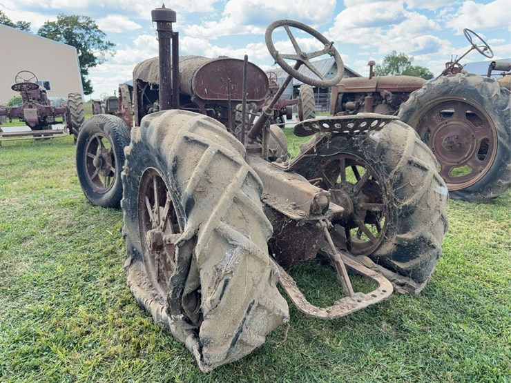mccormick-deering-10-20-image-4