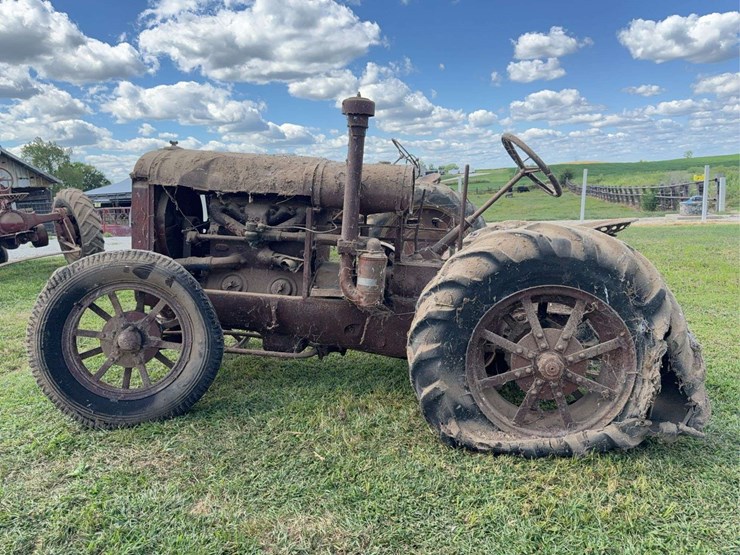 mccormick-deering-10-20-image-2