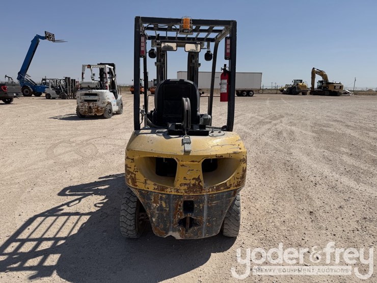 2018-komatsu-fg25t-16-image-4