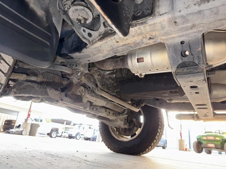 2006-toyota-tundra-sr5-image-28