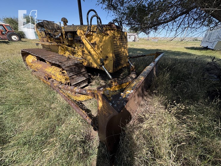 caterpillar-d6-image-10