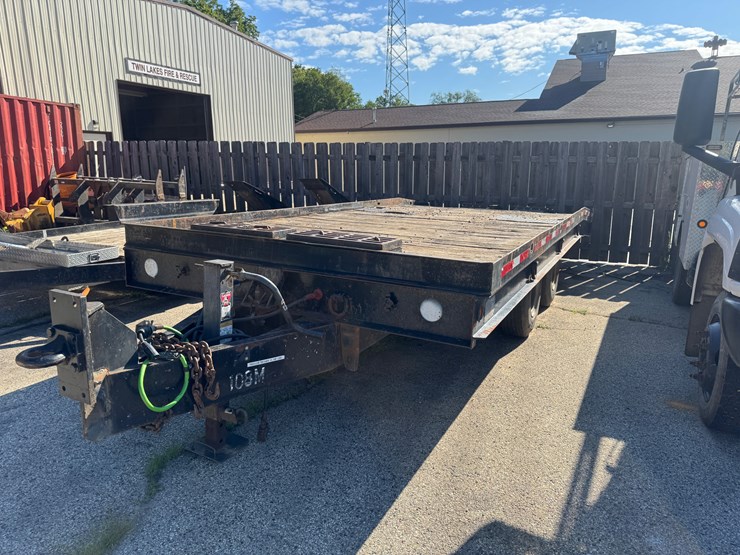 #3020-•-wisconsin-1979-20'-tandem-axle-tilt-back-trailer-(twin-lakes,-wi)-(has-wi-title)-image-1