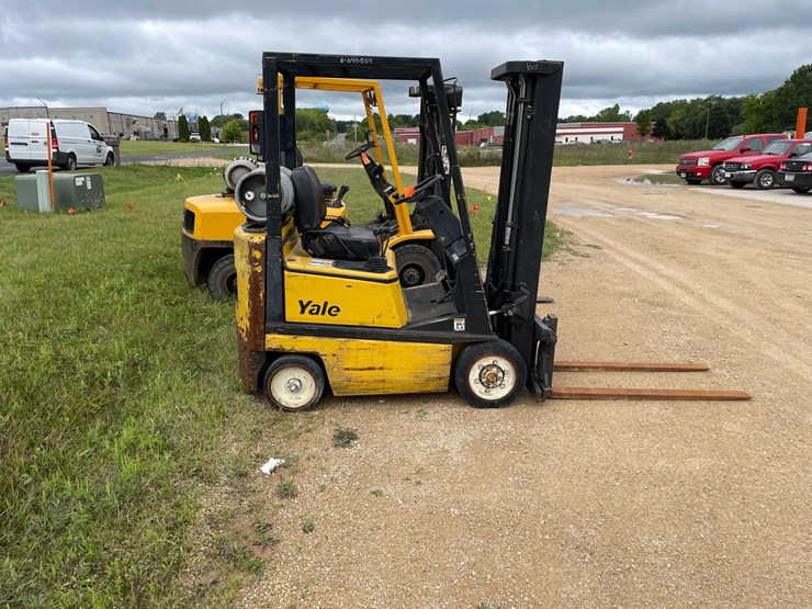 #432-•-yale-cushion-tire-forklift-(shawano,-wi)-image-4