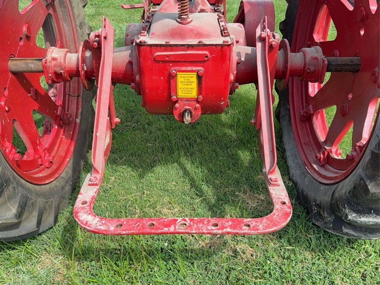 farmall-f-14-image-37