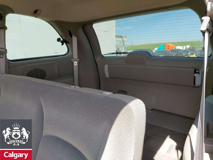 2002-dodge-caravan-image-11