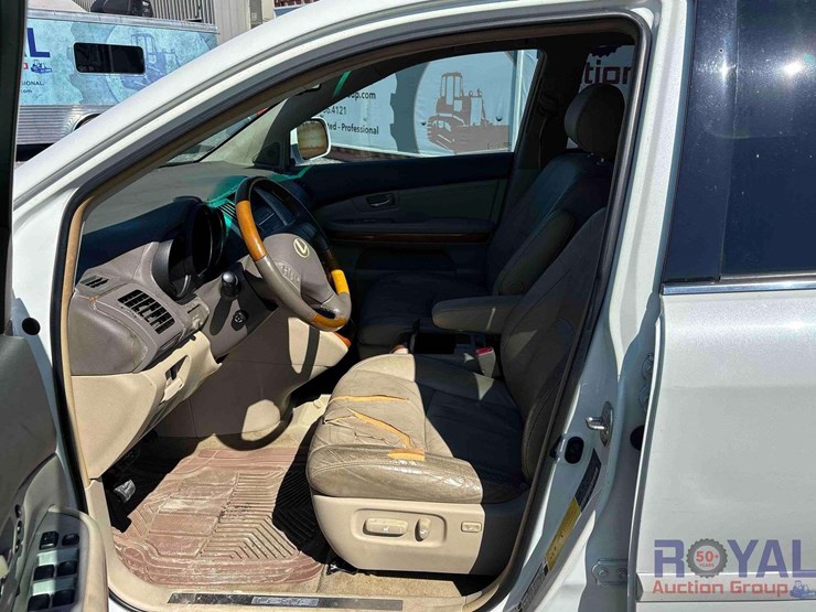 2009-lexus-rx350-image-11