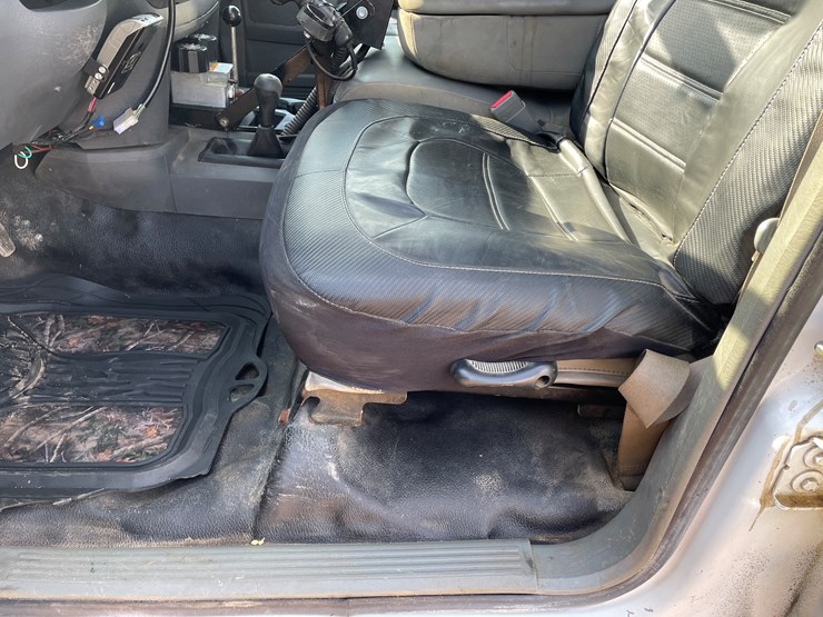 2010-dodge-ram-5500-image-51