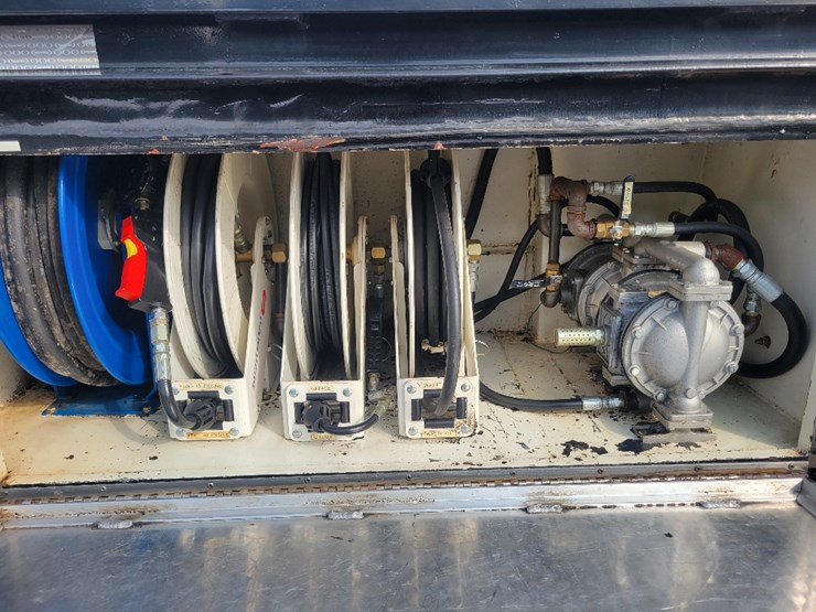 1991-ford-l9000-image-22