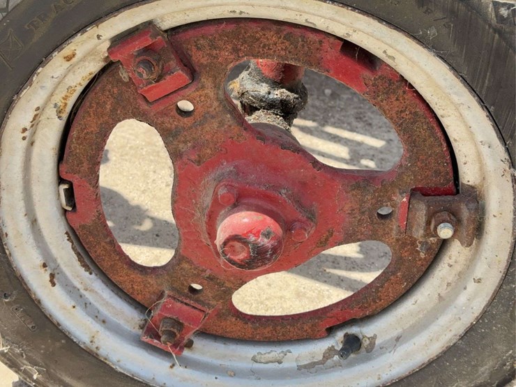 farmall-super-a-image-18