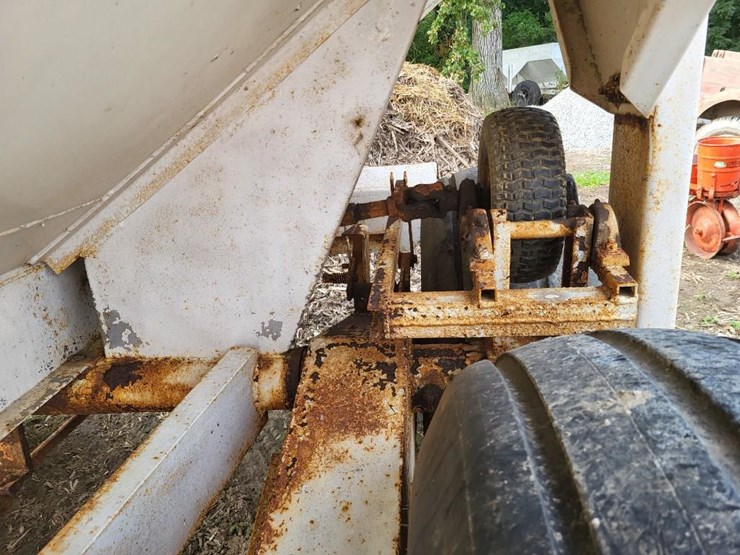 western-simonsen-n64l-tandem-axle-lime/fertilizer-spreader-image-13