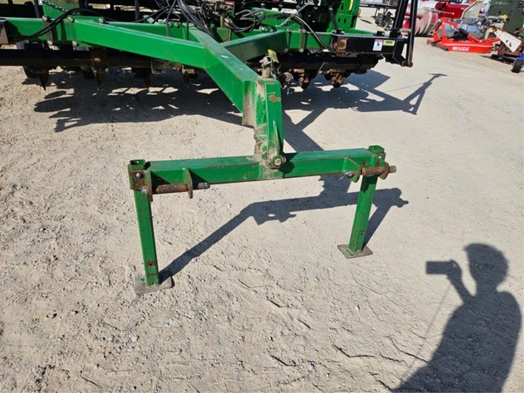 2022-john-deere-1590-image-28