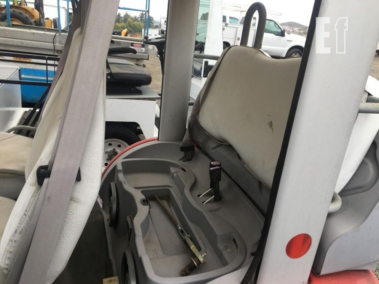 2002-think-4-passenger-golf-cart-image-7