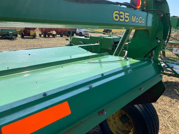 john-deere-635-image-17