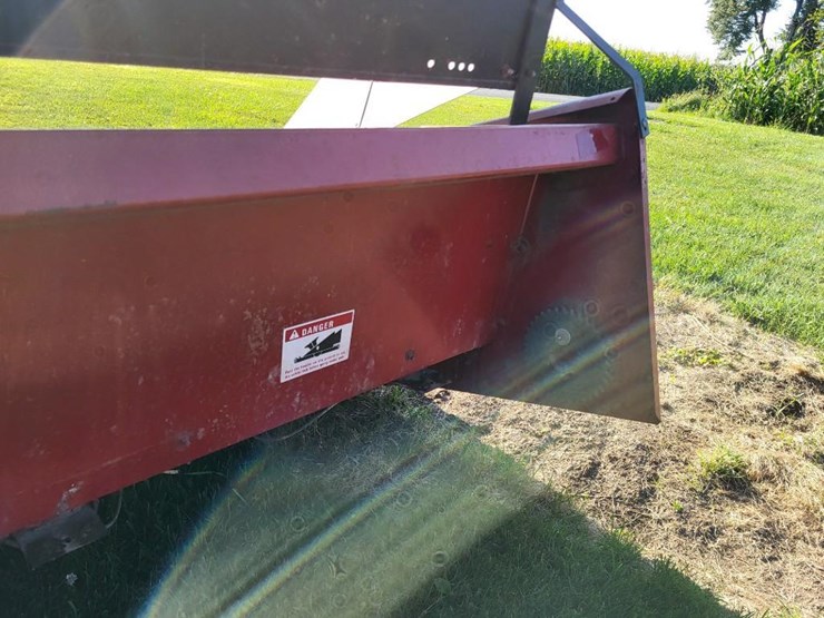 case-ih-1063-image-24