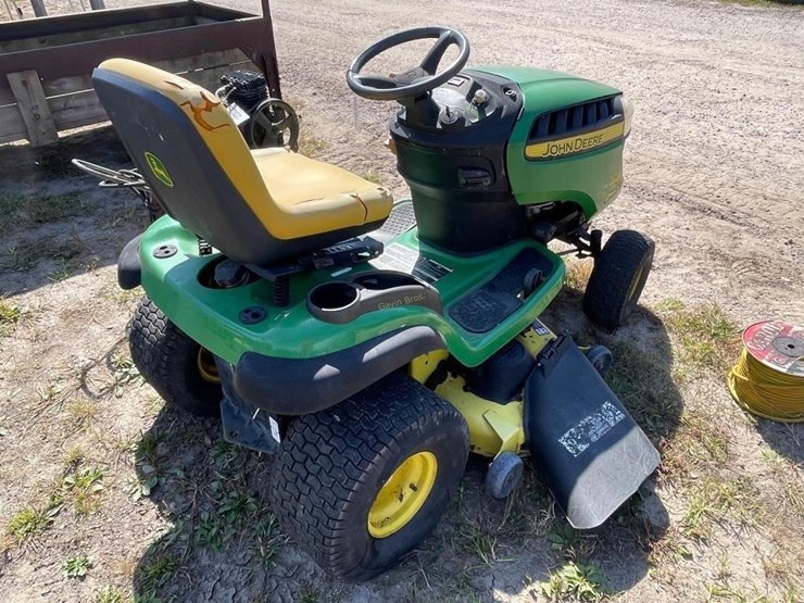 john-deere-d140-image-5