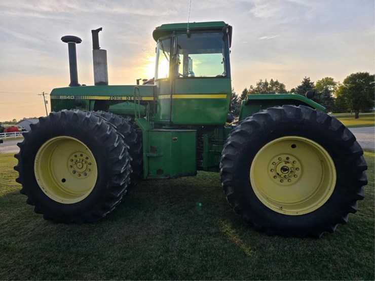 john-deere-8640-image-2