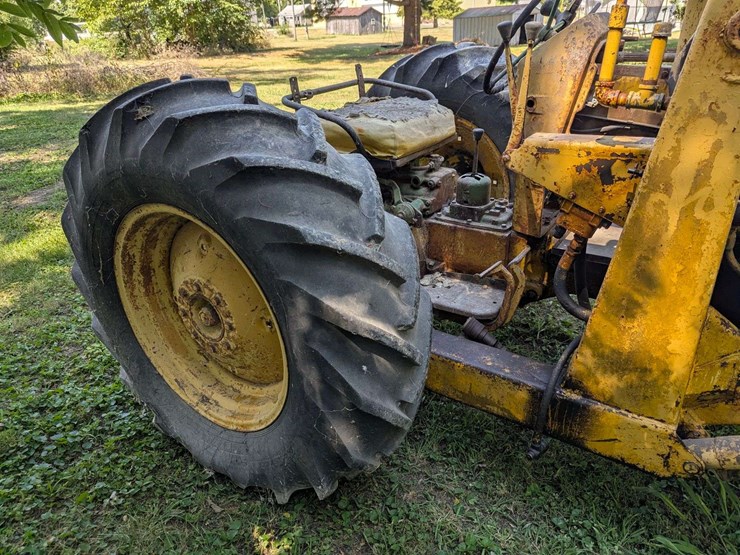john-deere-440-image-12
