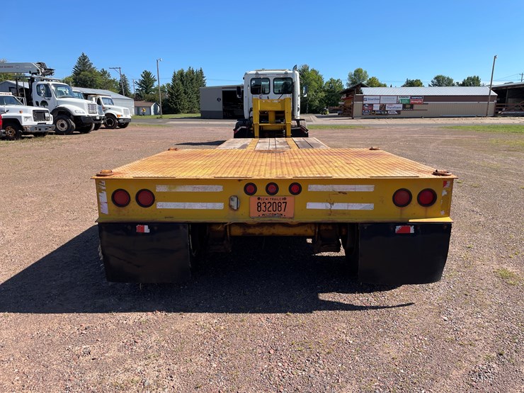 #3006-•-1986-eager-beaver-tandem-axle-lowboy-trailer-(has-wi-title)-(ashland,-wi)-image-5