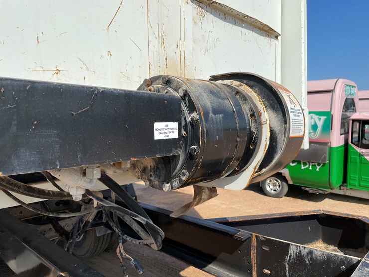 #2000-•-2020-international-roto-mix-mixed-ration-feed-truck-(has-tx-title)-(mosinee,-wi)-image-43