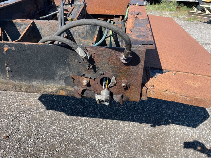 1995-dynaweld-lowboy-image-27