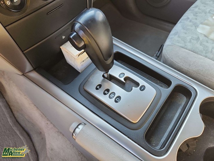 2006-kia-sorento-lx-image-11