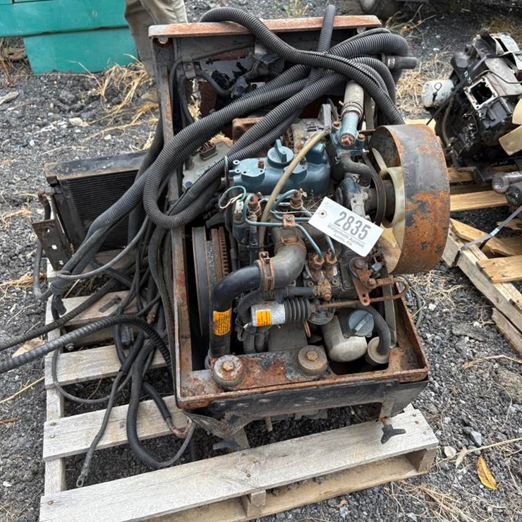 Kubota Z482 2 Cylinder Diesel Engine
