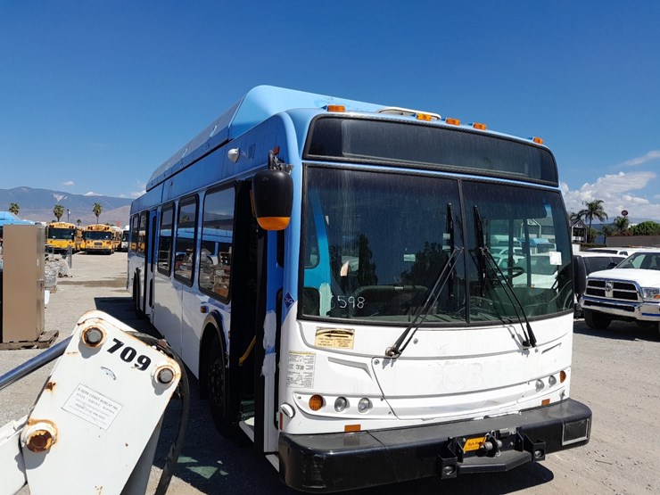 lot#---2007-new-flyer-c40lfr-transit-bus-image-1