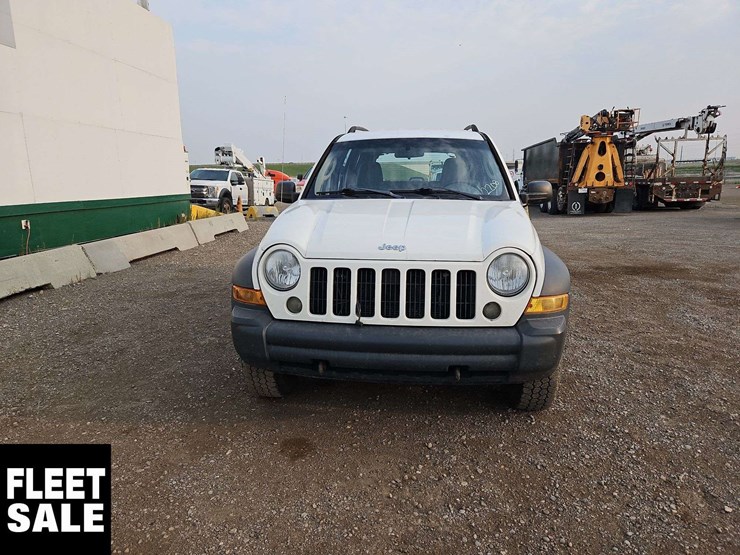 2006-jeep-liberty-sport-image-15