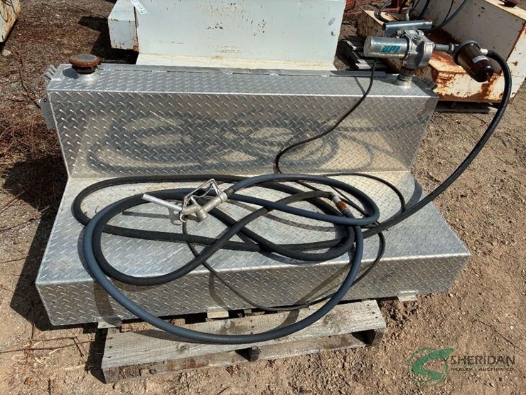 fuel-tank-with-electric-pump-image-1