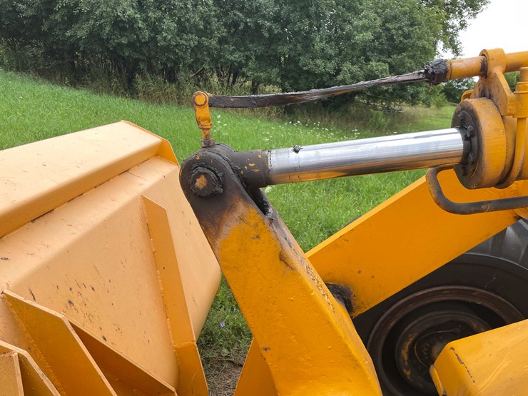 #1108-•-hough-60-b-payloader-(located-in-appleton,-wi)-image-30