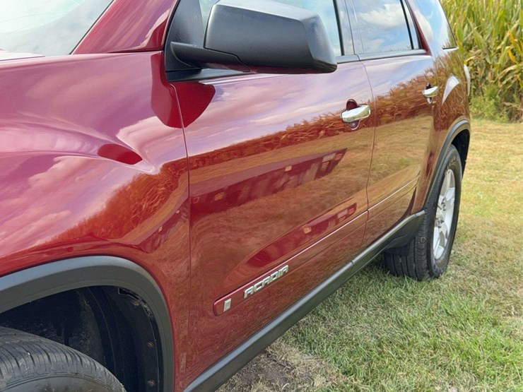 2007-gmc-acadia-image-33