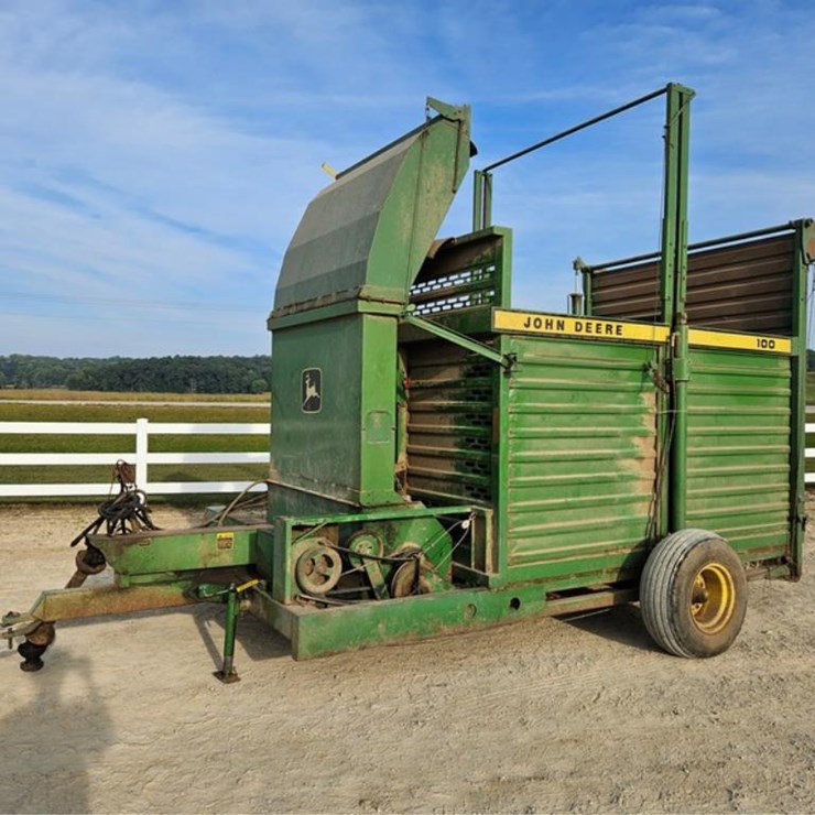 JOHN DEERE 100