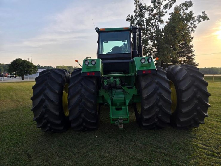 john-deere-8970-image-4