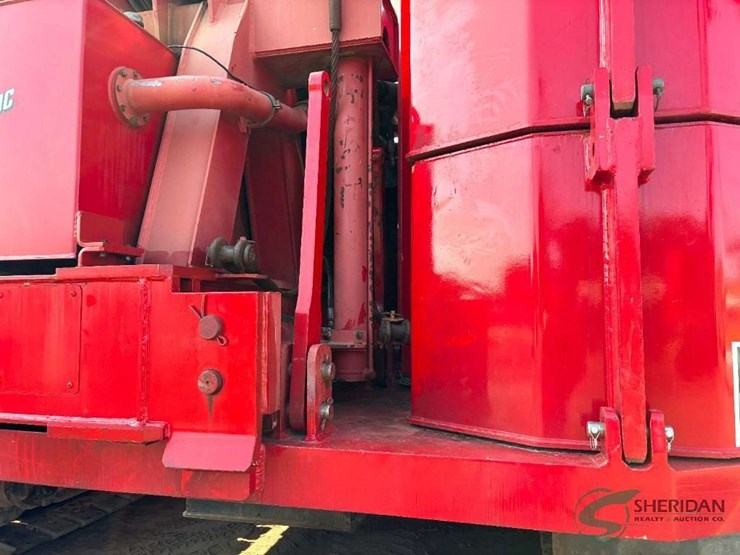 2005-manitowoc-555-image-60