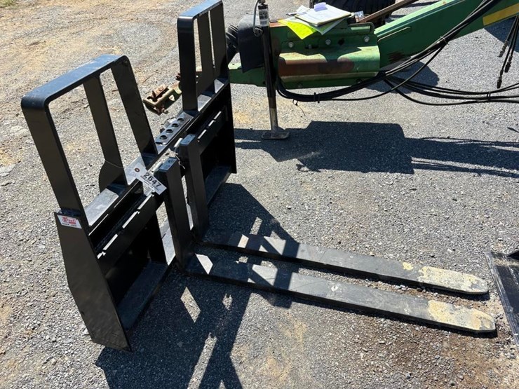 kivel-48in-pallet-fork-attachment-image-1