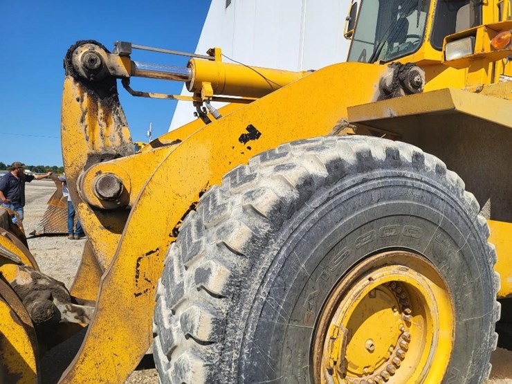 1989-o&k-trojan-5500-articulating-pay-loader-image-9