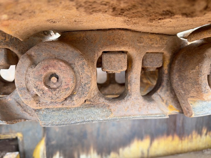 2019-deere-950k-image-37