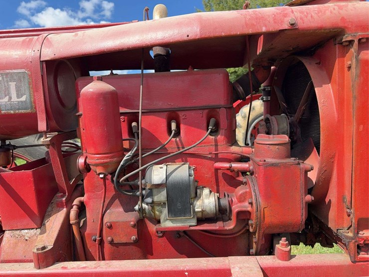 farmall-f-20-image-81