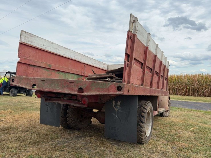 federal-grain-truck-image-10