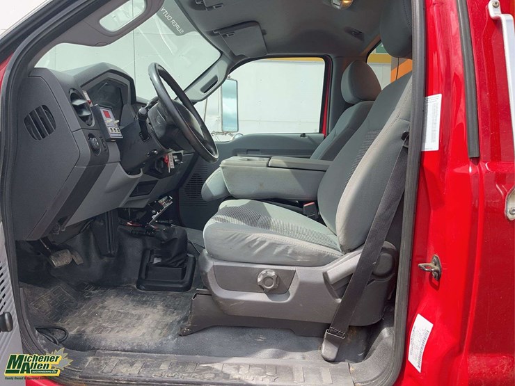 2015-ford-f650-image-6