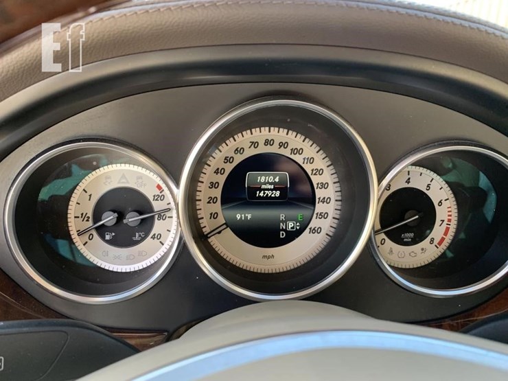 2014-mercedes-benz-cls-sedan-image-6