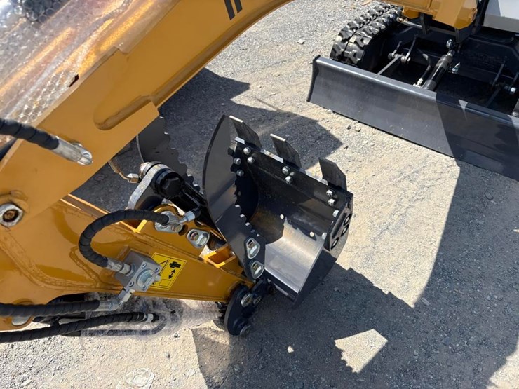 yanmar-ire20-mini-excavator-image-6