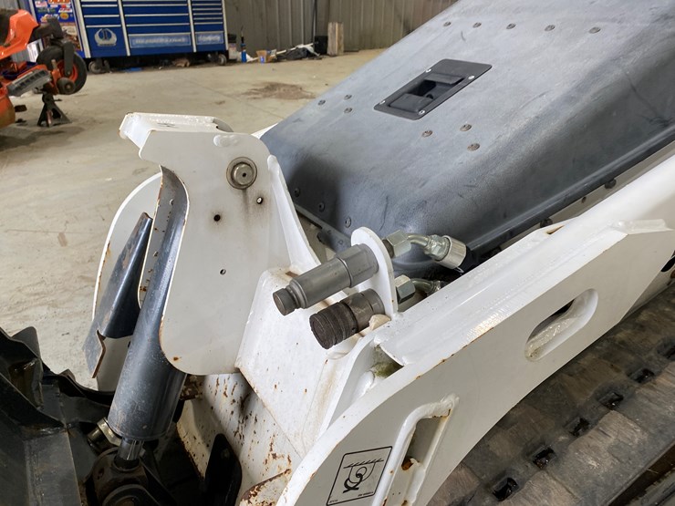 2021-bobcat-mt55-image-18