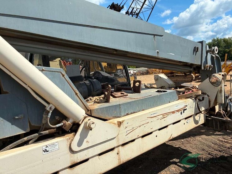 terex-th844c-image-23
