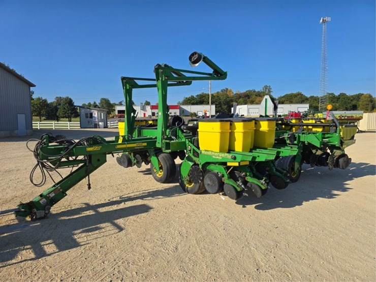 john-deere-1730-image-1