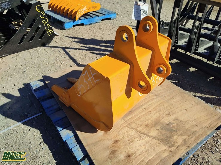 caterpillar-305-image-3