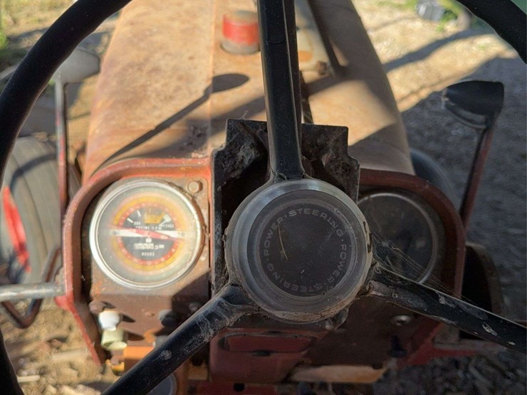 farmall-806-image-51