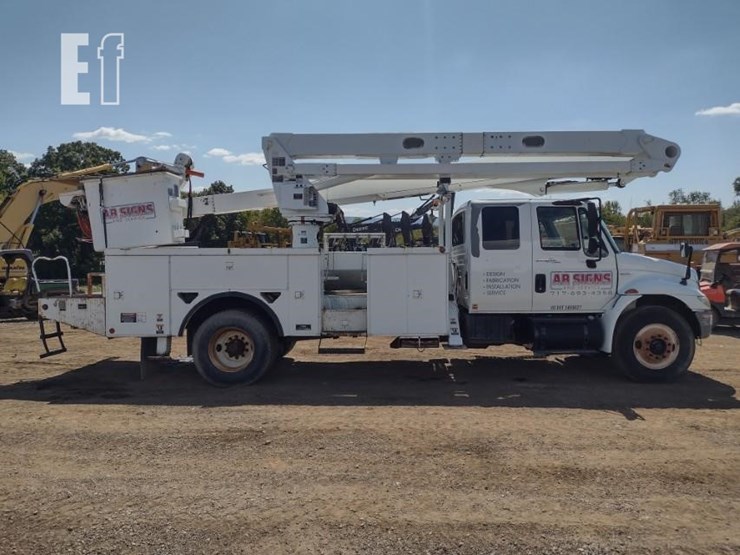 2008-international-durastar-4300-image-3