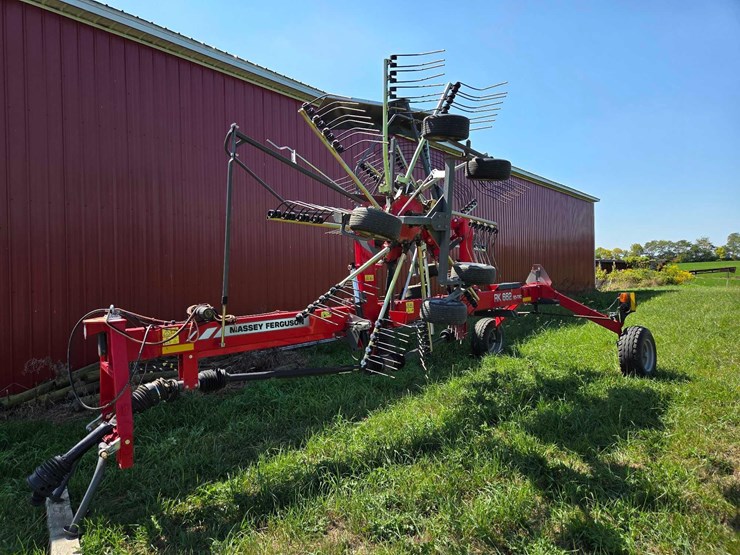 massey-furgeson-rk-662-twin-rotor-rake-image-2