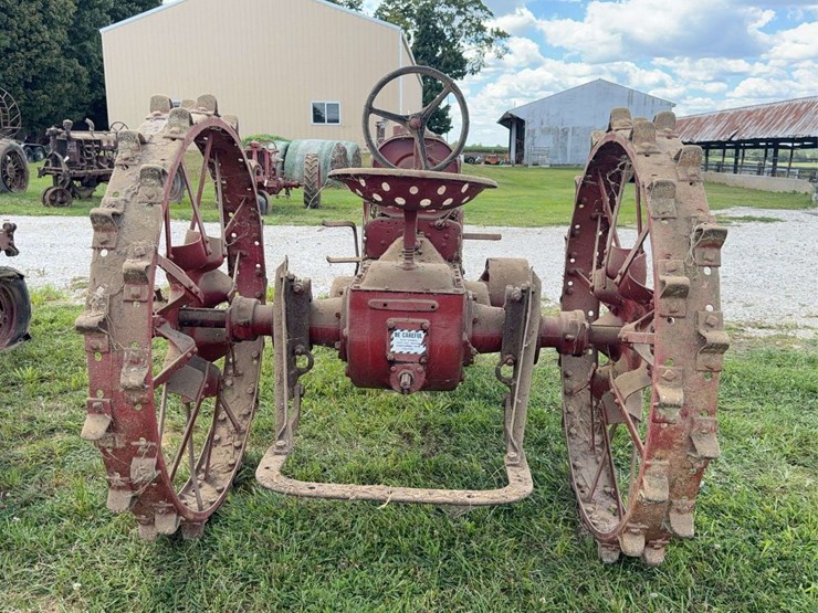farmall-f-12-image-9